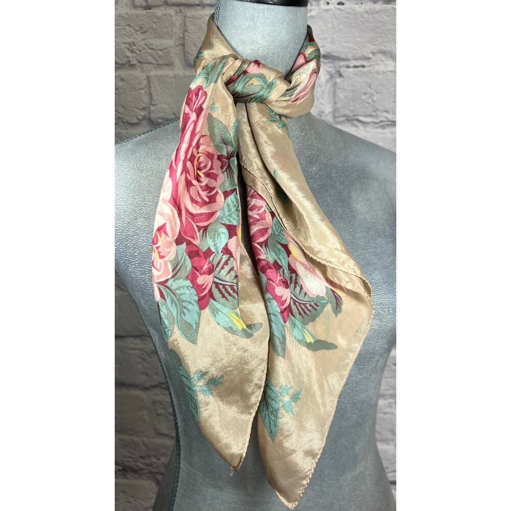Echo 100% silk rose motif scar